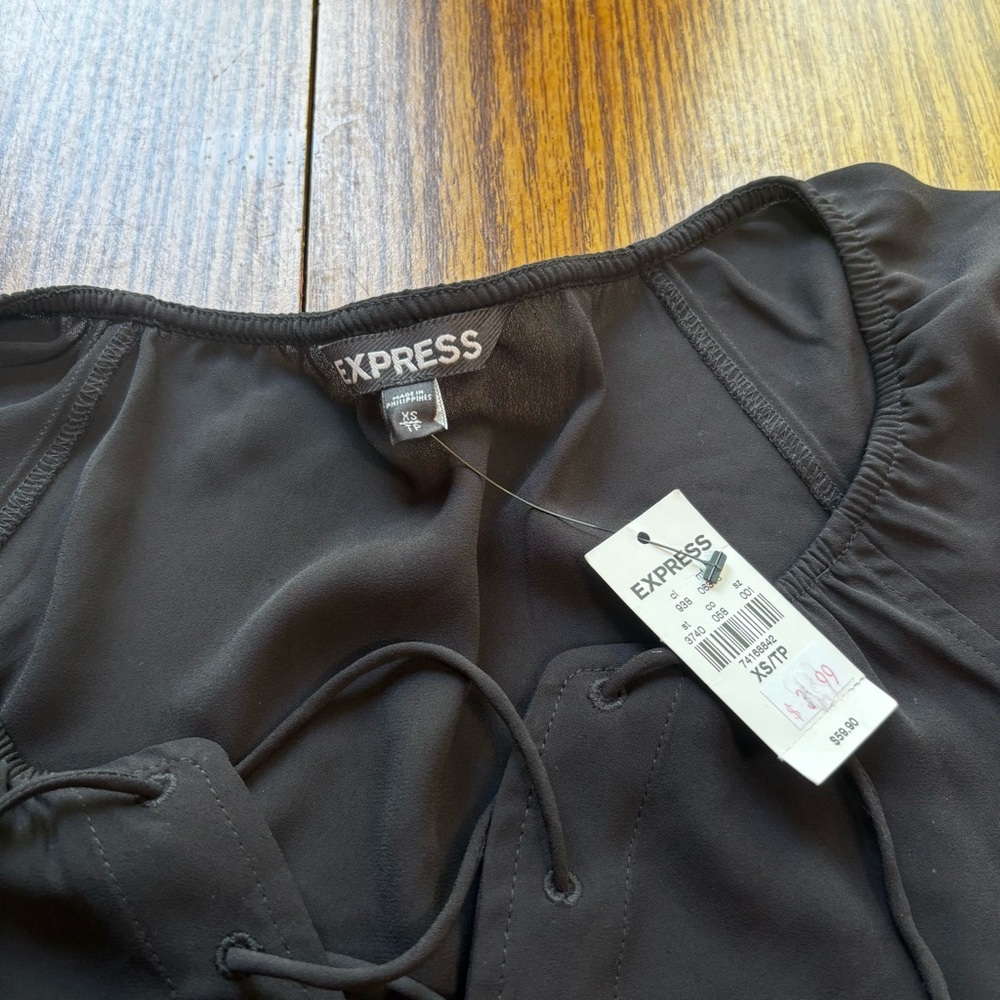 ❄️DONATING SOON! NWT Express black dress Sz XS - Picture 4 of 10